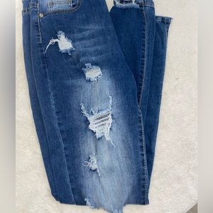 Kunmi Jeans Size Medium!